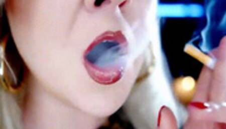 Extreme close-up Marlboro smoking [1080p, mp4]