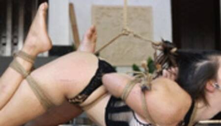 This rope is unbearable : Crotch & hair (FHD)