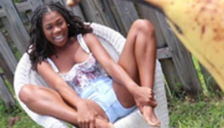 The Banana Challenge with Hazel Grace - WMV (HD1080p)