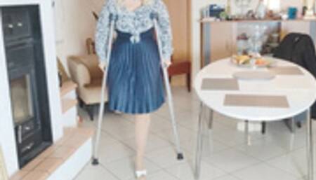 Milf Crutching with platform mules and wedge