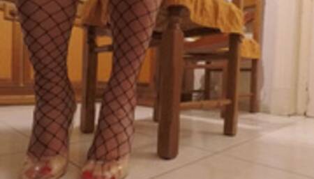 *** custom video *** Waiting friends for a cup of tea in nude patent transparent high heel stilettos pointed toe pumps with dark wide fishnet stockings (MP4) 1080 Full HD