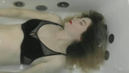 Face up underwater MP4 FULL HD 1080p