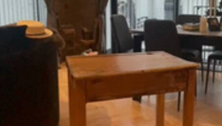 Miss Stinger gets stung