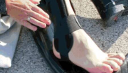 Severe leg pain MP4(1280*720)HD