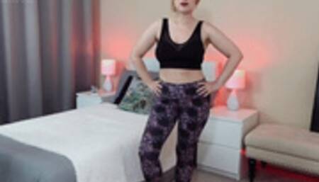 Workout Clothes and Naked Ass Shaking