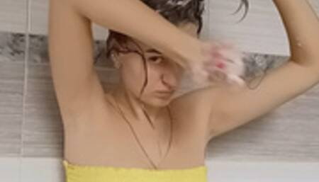 cum in my hand so I can wash my head with your cum