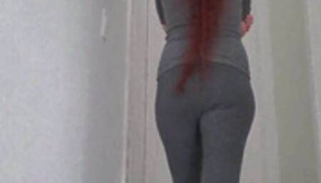 Yelling at the Bathroom Voyeur hd wmv