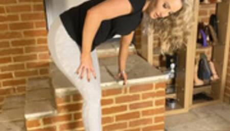 Miss Courtney - Crushed Beneath My Vans (HD 720p MP4)