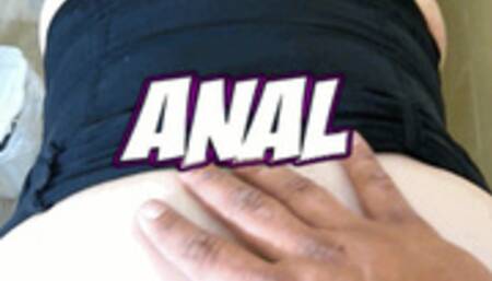 FOLLADA POR EL CULO EN EL WC DEL AEROPUERTO