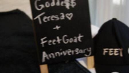 Goddess Teresa returns for EPIC sexy FOOTJOB and HANDJOB with cum on soles!