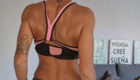 Goldenlace and Teomasole flex backs and biceps