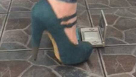 metal tip heels vs nintendo ds