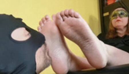 Sharon White Pantyhose pt 4