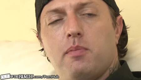 Mother porn with voluptuous Sheila Marie and Jessica Ryan from Out Of The Family