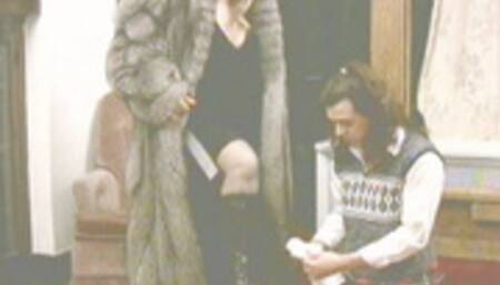 MILF Mistress Boot Polish Slave