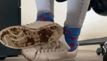 MUDDY WHITE ADIDAS SNEAKERS - MP4 Mobile Version