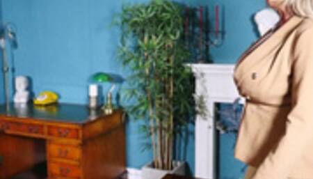 Cat Burglar captured and Bound