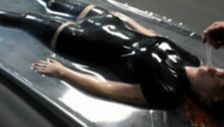 Breathing and tickling games in a vacuum bed