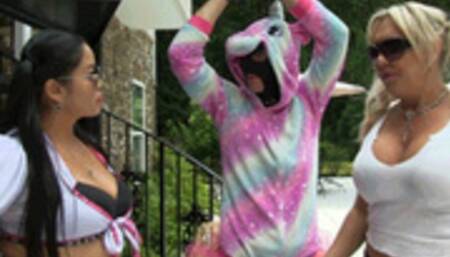 Tickling Of A Unicorn (WMV HD)