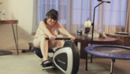 DAY ONE THE FIRST DAY OF THIS NEW CURVY GIRL TRAINING 4 DIFF WORKOUTS