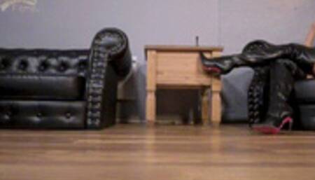 Squirming, Squealing, Screaming Maggot (WMV)