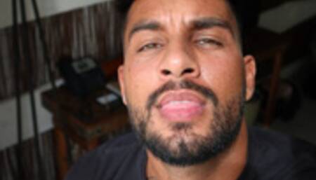 My mouth and morning breath on holidays - Lalo Cortez