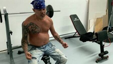 SMFC-21 Aaron Hummer vs David Angell BELLY PUNCHING (wmv format)