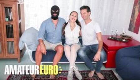 Hot Amateur in Lingerie Luna Dark Receives Dirty Pussy Pounding in Hot Threeway