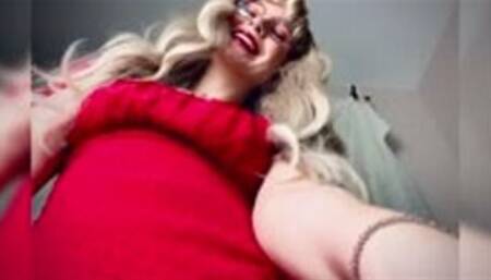 POV Shrinking From Human to Toy: Worshiping Giantess Hanna's Red Lips 720p