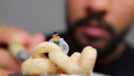 A giant's breakfast - Lalo Cortez