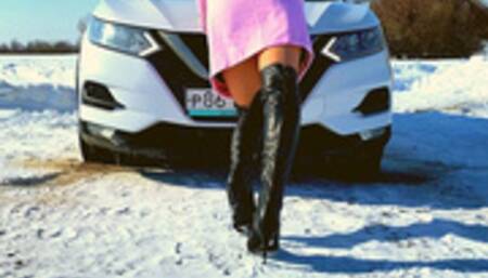 ANASTASIA LENA STUCK IN THE SNOW_1080_27 MIN