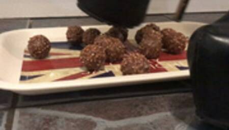 knee high boots crush balls - chocolate