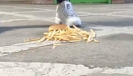 Fila Disrupter crush food