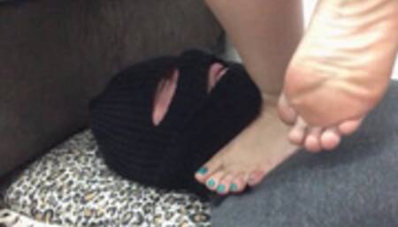 Goddess Lohan - Trampling the Slave's Neck With All My Weight - HD