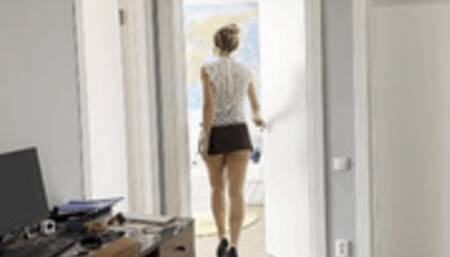 Laura's mother came to punish Konstantin (milf)