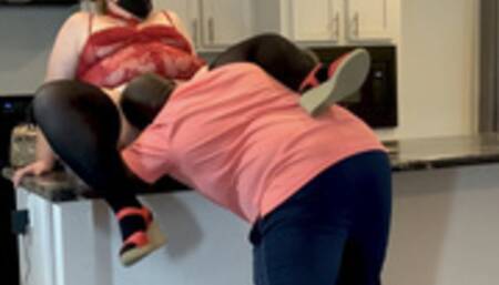 Hot Horny SSBBW Blonde Milf Realtor Flirts With Renter Client & Gets Doggystyle Creampie In Pussy, Black Cumming Inside