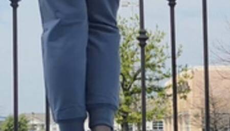 Double Outdoor Shopping Mall Soaking