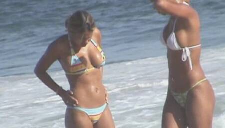 Two beauties at the beach - GNDBeachVideos