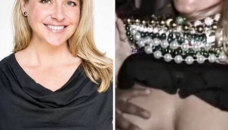 Realtor Elle Garrison gets big tits groped