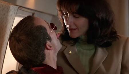 Nicholas Cage famous Suck My Tounge scene