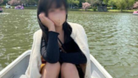 [Private Video]In the rowboat I was used a remote rotor and then we had sex♡ Japanese/Amateur/Mastur