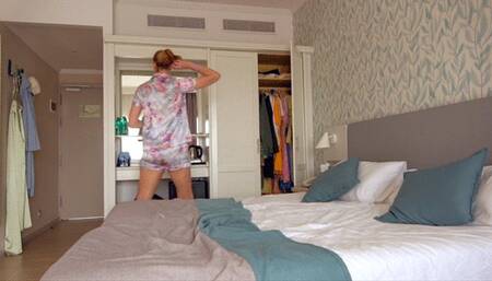 An Uncertain Lesbian Encounter