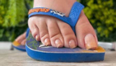 Juliette_RJ Natural Gorgeous Nails JOI (NO POLISH - ALL NATURAL) - NATURAL TOE NAILS - HIGH HEELS MULES - SEXY TEASING - FOOT FETISH - LONG NAILS - NAILS BED - NATURAL NAILS - NO POLISH