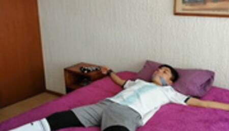 Your Sweet Twink Chaka Is Back And Gets Tickled By Fercho