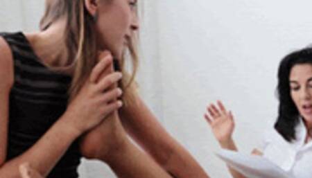 Teachers Feet: Sensual girl-girl foot worship with Jackie Stevens and SInthia Bee (hd)