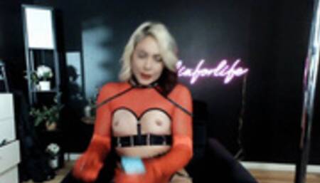 Free the Nipple !!! Virginia Slim 120 bare breast top showing off the girls