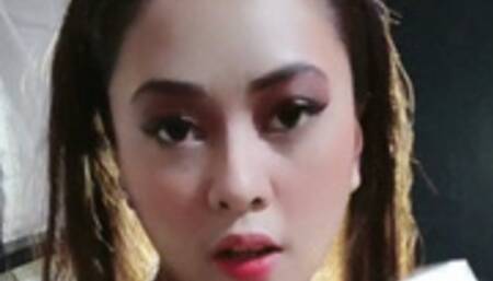 THE THICK SMOKE OF VIRGINIA SLIMS 120S