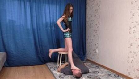 After work teen-aged girl relaxes by dominating strange buddy, vf2608h 720p