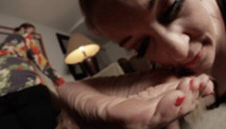 Smelly Milf Feet, 2nd