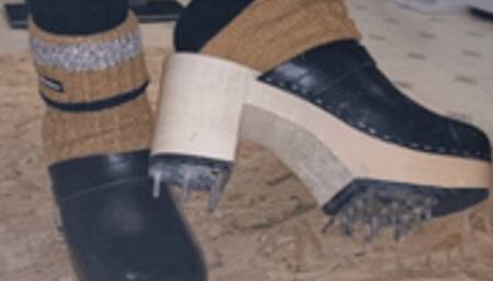 Mila - Extremely dangerous Hasbeen clogs